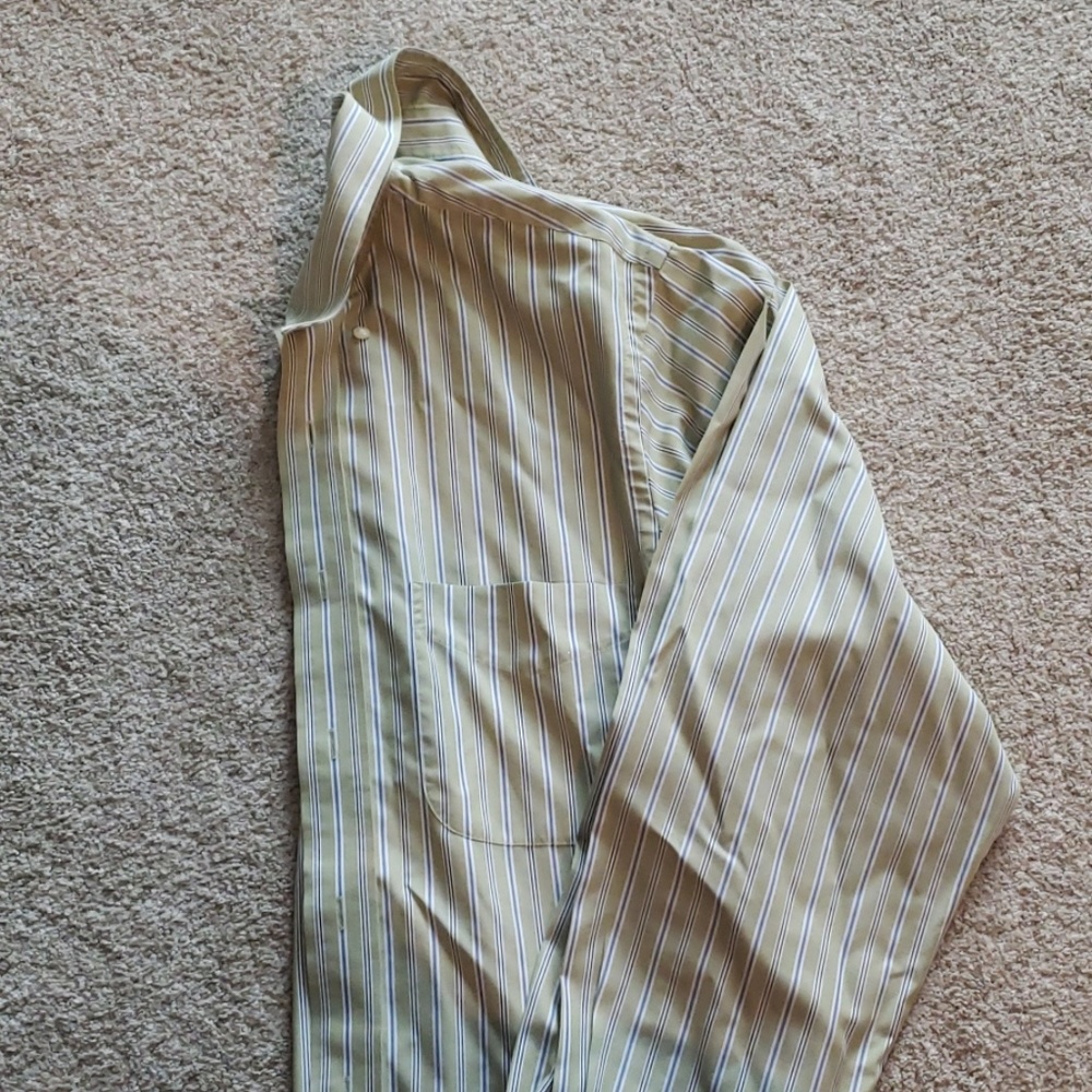 Tailored fit shirt